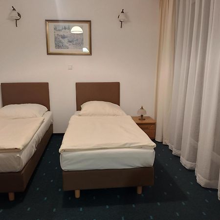 Olimpia Osrodek Przygotowan Sportowych Hotel Rybnik  Exterior foto